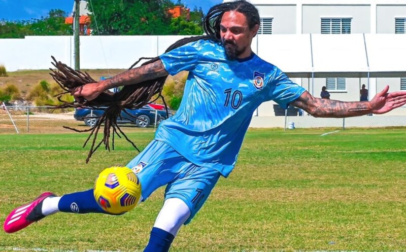 Cầu thủ có mái tóc dài nhất thế giới: Biểu tượng cá tính