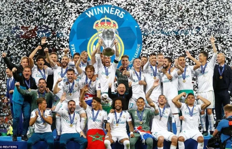 Real Madrid được xem là CLB vĩ đại nhất lịch sử bóng đá chính là bộ sưu tập danh hiệu khổng lồ