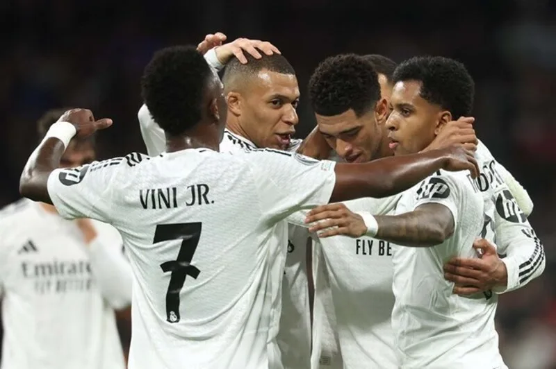 Dàn sao trẻ của Real Madrid mùa giải 2025–2026 thể hiện sức mạnh đồng đều ở cả 3 tuyến